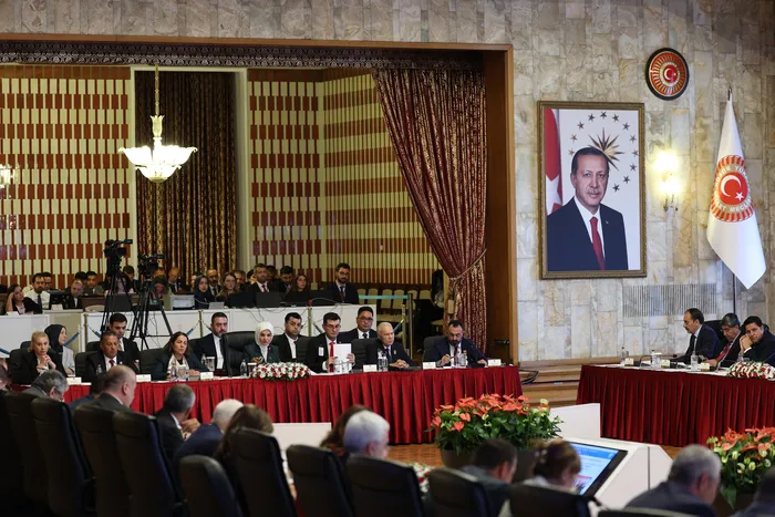 terorsuz-turkiye-komisyonu-18-subatta-toplaniyor-1771327799450.jpg Terörsüz Türkiye Komisyonu 18 Şubat'ta toplanıyor! - 2