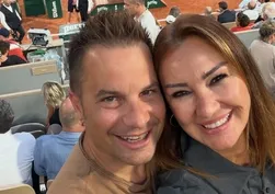 Pınar Altuğ ve Yağmur Atacan Roland Garros tribünlerinde