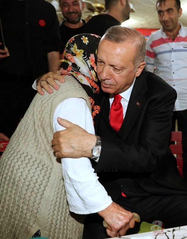 Başkan Erdoğan'dan Üsküdar'da sürpriz ziyaret