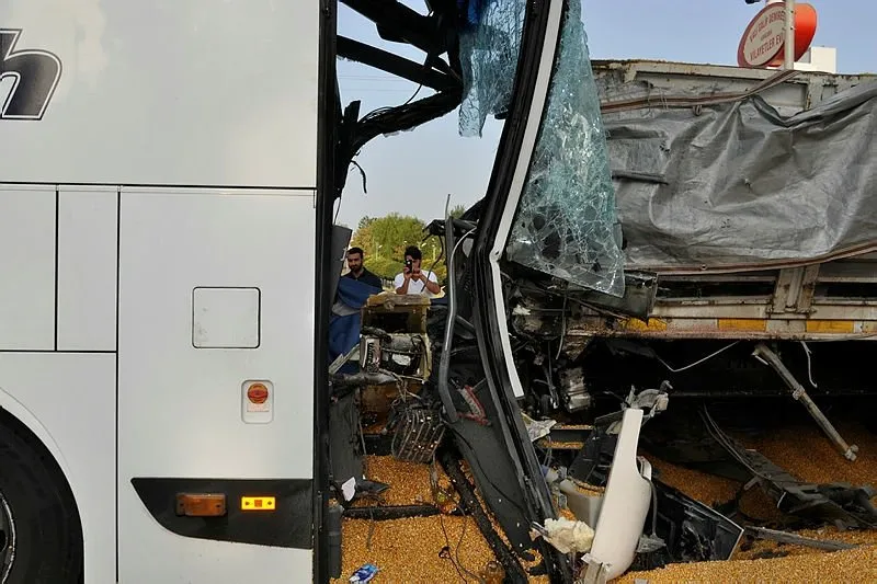 Ankara Golbasi Nda Korkunc Kaza A Haber En Son Haberler