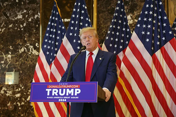 donald-trump-canli-yayinda-aciklamalarda-bulundu-hapis-yatmam-bekleniyor-bidena-salvo-ustunluk-sagladigim-done-1717174857588.jpg Donald Trump canlı yayında açıklamalarda bulundu! "Hapis yatmam bekleniyor" | Biden'a salvo: Üstünlük sağladığım döneme denk geldi - 6