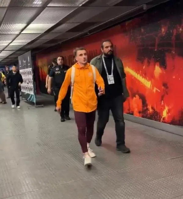 fenerbahceden-kerem-akturkoglu-aciklamasi-tff-disiplin-mufettisligine-sikayet-basvurusunda-bulunulmustur-1716563131762.jpeg Fenerbahçe'den Kerem Aktürkoğlu açıklaması! "Şikayet başvurusunda bulunulmuştur" - 4