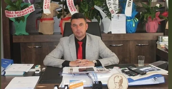 ender-sevinc-kimdir-kac-yasinda-kirklareli-kiyikoy-belde-belediye-baskani-ender-sevinc-biyografisi-1636975061757.jpg Kıyıköy Belediye Başkanı Ender Sevinç kimdir? CHP'li Ender Sevinç kim, kaç yaşında, nereli? - 1