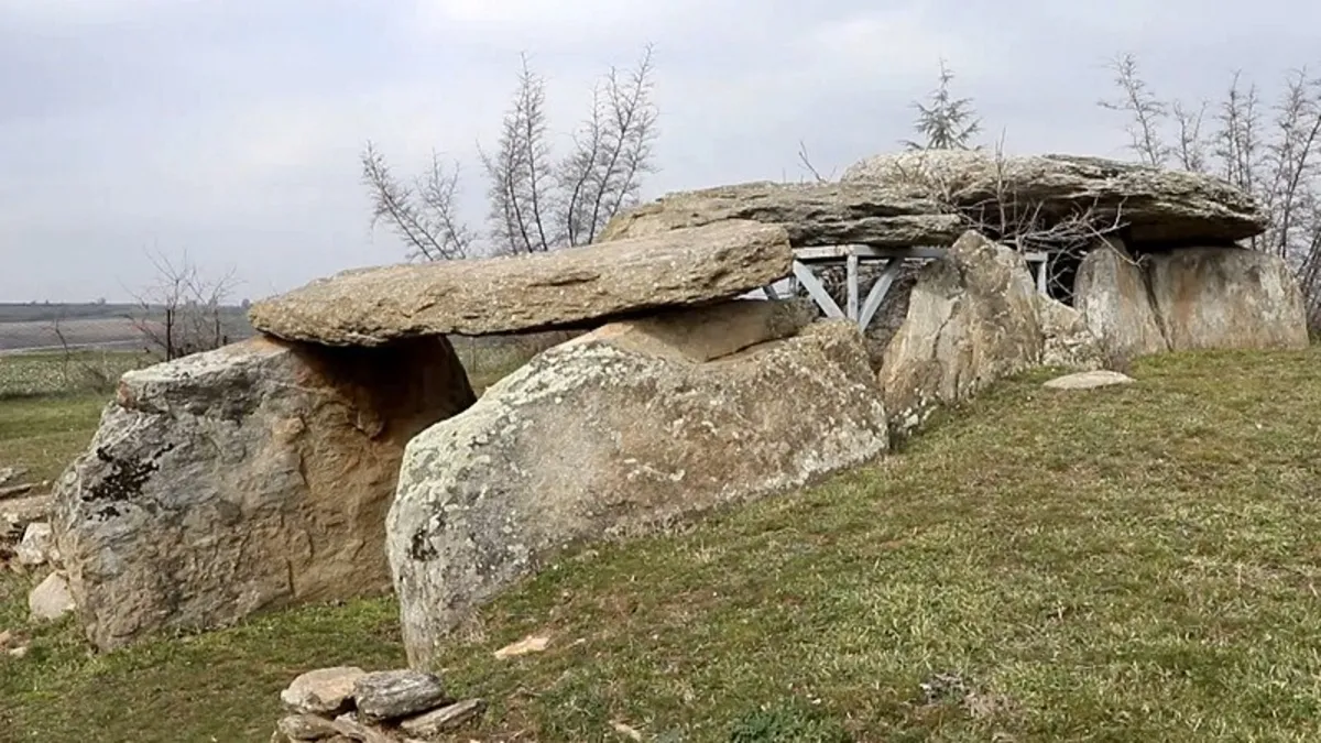 Taş mezarlar Trakya'nın yeni turizm rotası oluşturacak