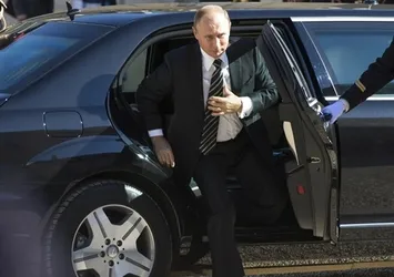 Vladimir Putin'in konvoyuna 50 bomba ihbarı