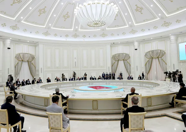 son-dakika-baskan-erdogandan-dunyaya-cagri-mucadelemizi-teror-orgutleri-arasinda-ayrim-yapmaksizin-surdurmeliyiz-1638089583095.jpg Son dakika: Başkan Erdoğan'dan dünyaya çağrı: Mücadelemizi terör örgütleri arasında ayrım yapmaksızın sürdürmeliyiz - 2