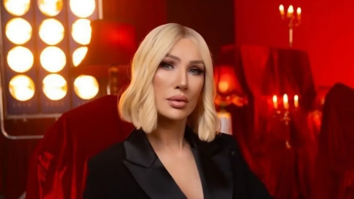 Seda Sayan kendisine ait sanılan fotoğrafı görünce küplere bindi! Safiye Soyman dostuna sahip çıktı: O benim Barbie bebeğim