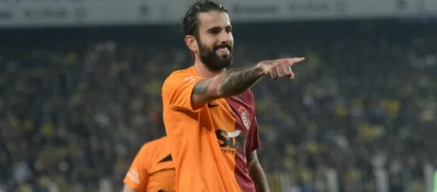 galatasarayda-sergio-oliveira-cikmazi-yildiz-oyuncu-ayriliga-yanasmiyor-1720357791531.jpg Galatasaray'da Sergio Oliveira çıkmazı! Yıldız oyuncu ayrılığa yanaşmıyor... - 1