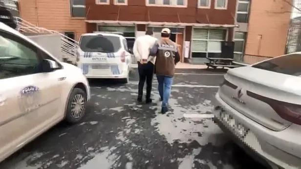 ibrahim-keloglan-son-dakika-kedi-erosu-katleden-cani-hakkinda-yeni-gelisme-ibrahim-keloglan-tutuklandi-mi-1708436966553.jpg İbrahim Keloğlan son dakika | Kedi Eros'u katleden cani hakkında yeni gelişme! İbrahim Keloğlan tutuklandı mı? - 2