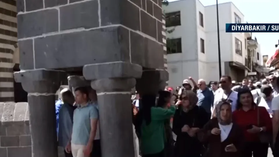 Diyarbakır’ın sembolü Dört Ayaklı Minare