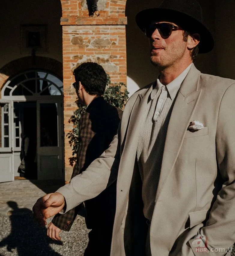 "Resmen film karesi gibi" Başak Dizer ve Kıvanç Tatlıtuğ'dan İtalya'da nostaljik pozlar 9