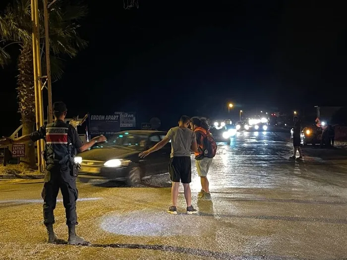 Son dakika: Milas'ta yangın: Alevler Kemerköy Termik Santrali'ne sıçradı - 13
