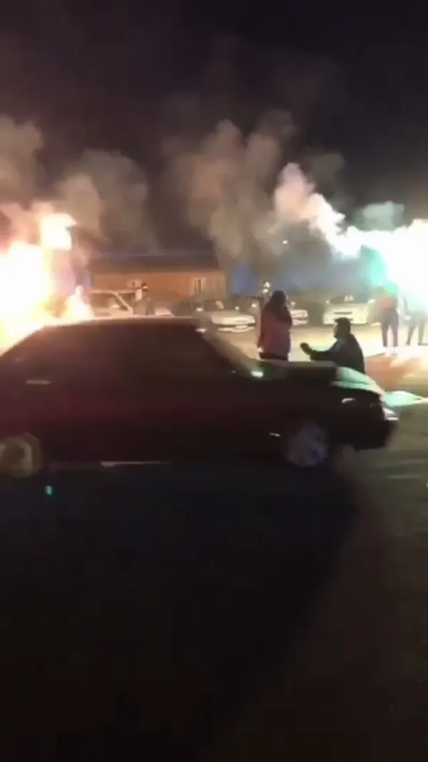 evlilik-teklifi-mutlu-sonla-bitmedi-ceza-yagdi-1611049460860.jpg Evlilik teklifi mutlu sonla bitmedi! Ceza yağdı - 4