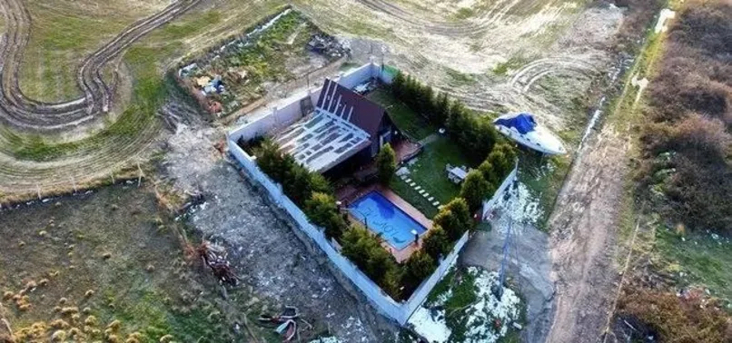 Bungalovda dehşet anları! Ölümden döndüler