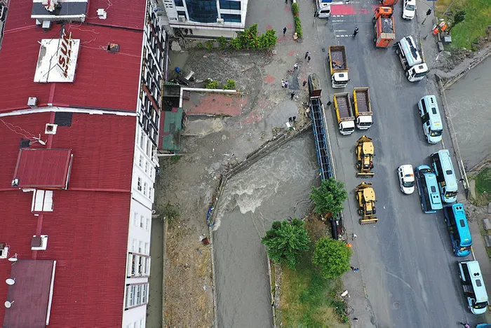 CHP’nin İBB sözcüsü Tarık Balyalı fena yakalandı! Devlet burada ya siz!