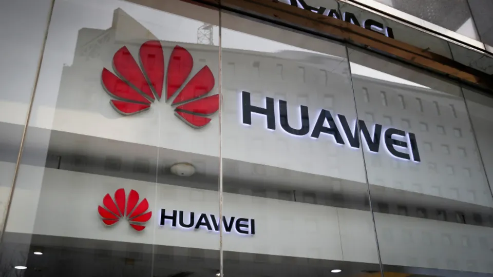 Huawei'den Google hamlesi! Yeni Huawei modellerinde...