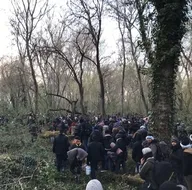 Yunanistan insanlık suçuna devam ediyor! Sığınmacılara gaz bombalarıyla müdahale ettiler