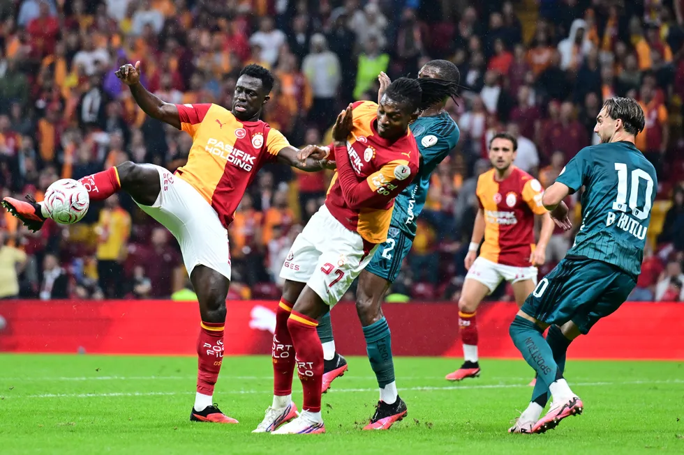 canli-anlatim-galatasaray-kocaelispor-1789323084753.jpg Aslan derbi öncesi hata yapmadı! Maç sonucu: Galatasaray 1-0 Kocaelispor - 6