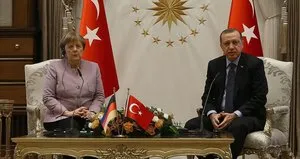 Merkel’den kritik Türkiye ziyareti
