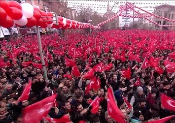 AK Parti'nin referandum şarkısı: Tabii ki evet