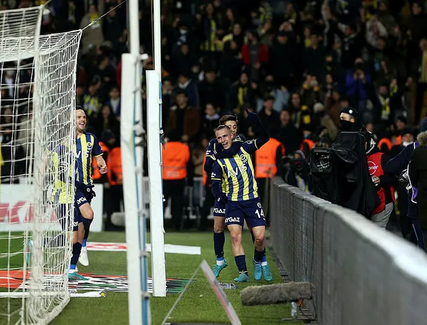 fenerbahce-geriden-gelerek-konyasporu-yendi-mac-sonucu-i-fenerbahce-konyaspor-2-1-1647799531945.jpg Fenerbahçe geriden gelerek Konyaspor'u yendi! MAÇ SONUCU I Fenerbahçe Konyaspor 2-1 - 3