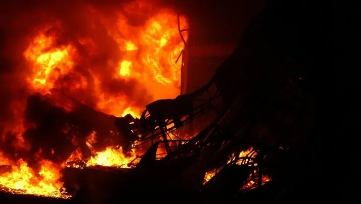 Son dakika: Samsun’da sanayi sitesinde yangın