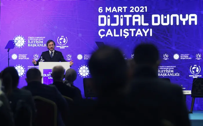 Son dakika: İletişim Başkanı Fahrettin Altun’dan sansürcü sosyal medya şirketlerine sert tepki: Bunun adı dijital faşizmdir