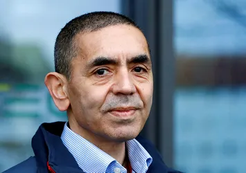 Uğur Şahin müjdeledi! BioNTech aşısı mutasyona karşı da etkili