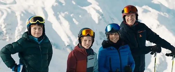 Babasının son dileğini yerine getirmeye çalışan bir gencin hikayesi 'Nuh Tepesi' beyaz perdede - 1