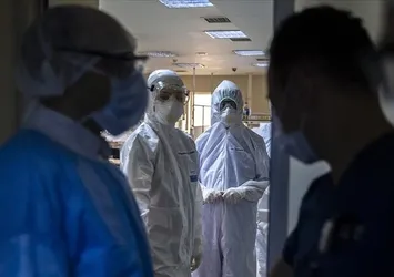 Anadolu'ya kritik Omicron uyarısı! Yarıyıl tatiline dikkat