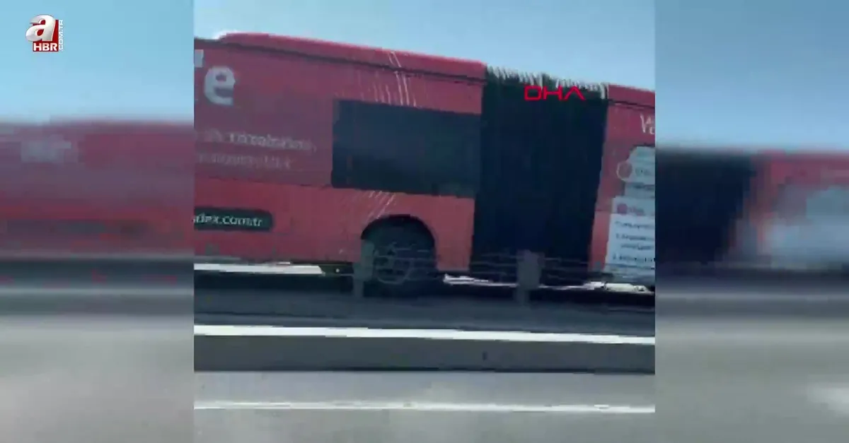 Haliç Köprüsü'nde metrobüs kazası