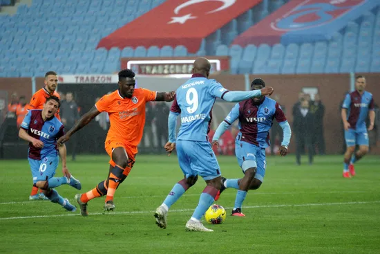 Son dakika: Trabzonspor 1-1 Medipol Başakşehir MAÇ SONUCU