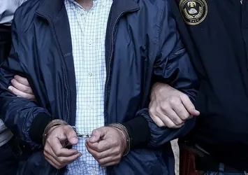 Motosikletlinin öldüğü kazada taksi sürücüsü tutuklandı