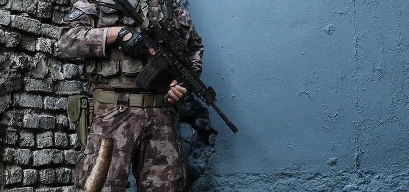 Şanlıurfa'da uyuşturucu operasyonu! 2 zanlı yakalandı 2 kilo 800 gram skunk ele geçirildi