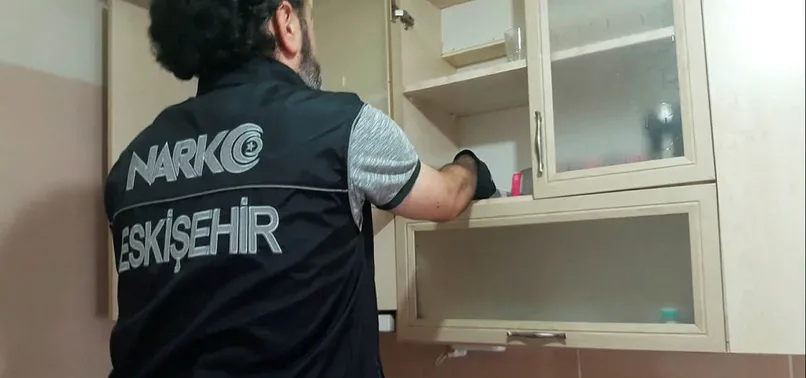60 ilde uyuşturucu satıcılarına operasyon