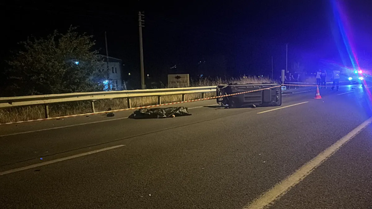 Kütahya'da motosiklet ve elektrikli bisiklet çarpıştı
