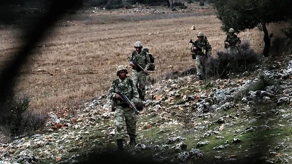icisleri-bakanligindan-son-dakika-aciklamasi-5-terorist-ikna-calismalari-sonucu-guvenlik-guclerine-teslim-oldu-1630420571098.jpg İçişleri Bakanlığından son dakika açıklaması: 5 terörist ikna çalışmaları sonucu güvenlik güçlerine teslim oldu - 1