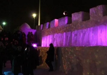 Erzurum'da kardan sokak