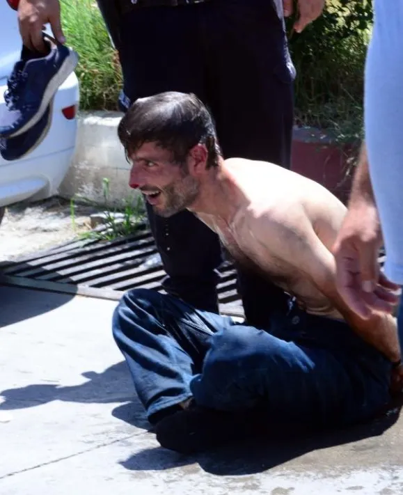 1689771709507.jpg Adana’da eski sevgili dehşeti! Son kez konuşmak istedi akaryakıt istasyonunda kabusu yaşattı - 1