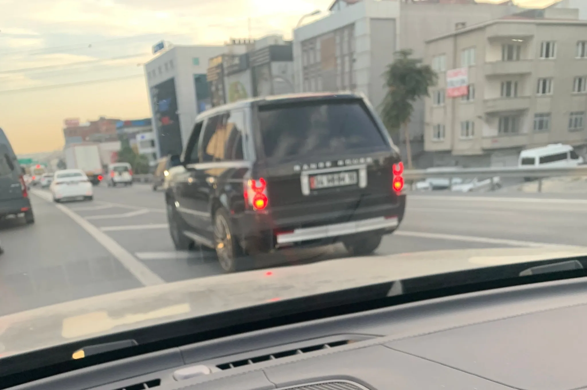 İstanbul’da 8.5 aylık hamile kadına silah çeken maganda 3 günde tahliye oldu