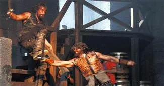 Bu sahnede gözü çıkacaktı