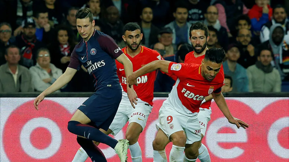 Monaco'dan 7 - 1 yenilgiden sonra flaş karar