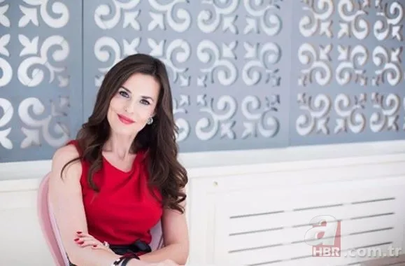 Doktorlar dizisinin Julide'si Mehtap Altunok'a bir de şimdi bakın! 24