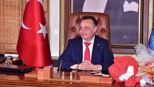 CHP'li Bilecik Belediyesi'nde büyük skandal! 200 bin dolarlık rüşveti alırken yakalandı - 3