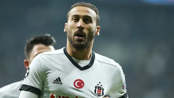 besiktas-transferi-resmen-acikladi-cenk-tosun-ile-sozlesme-imzalandi-1656778419900.jpg Beşiktaş transferi resmen açıkladı! Cenk Tosun ile sözleşme imzalandı - 1