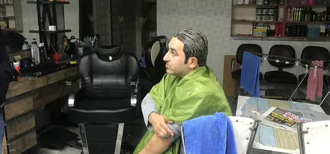 İstanbul’da baskın yapılan çiğ köfteci berber çıktı - 5