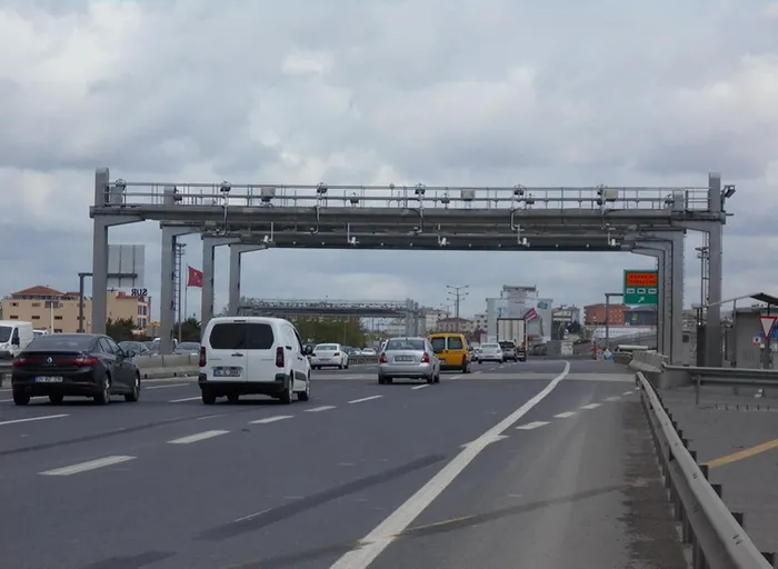 Bakanlık duyurdu! HGS ve OGS geçişlerinde sürücüleri sevindirecek yeni uygulama