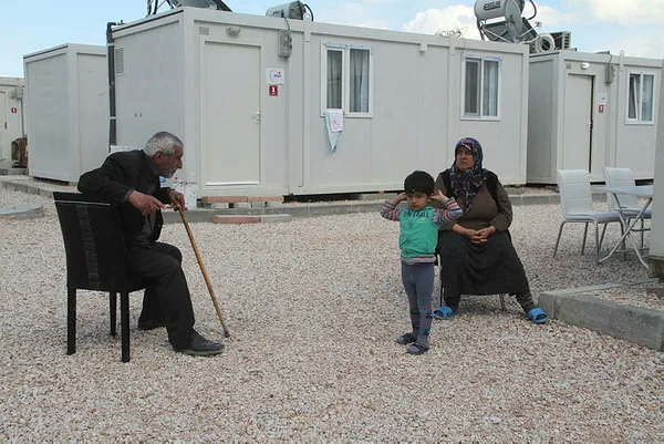 Deprem ve korona virüs ile mücadele eden Elazığ'da yardım miktarı 521 milyona ulaştı ! Vatandaşlardan devlete teşekkür - 2