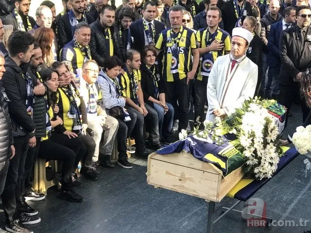 Galatasaray - Fenerbahçe derbisinde tribünde rahatsızlanarak hayatını kaybeden Koray Şener son yolculuğuna uğurlandı 5