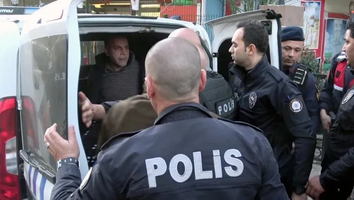 Antalya’da emekli astsubay dehşet saçtı!  Birlikte yaşadığı kadını rehin aldı, ’Koronavirüslüyüm’ diyerek polise tükürdü